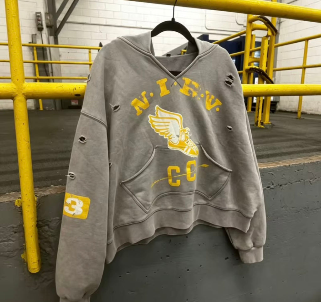 Y2K Vintage Grey Distressed Graphic Hoodie – Oversized College Streetwear Sweatshirt